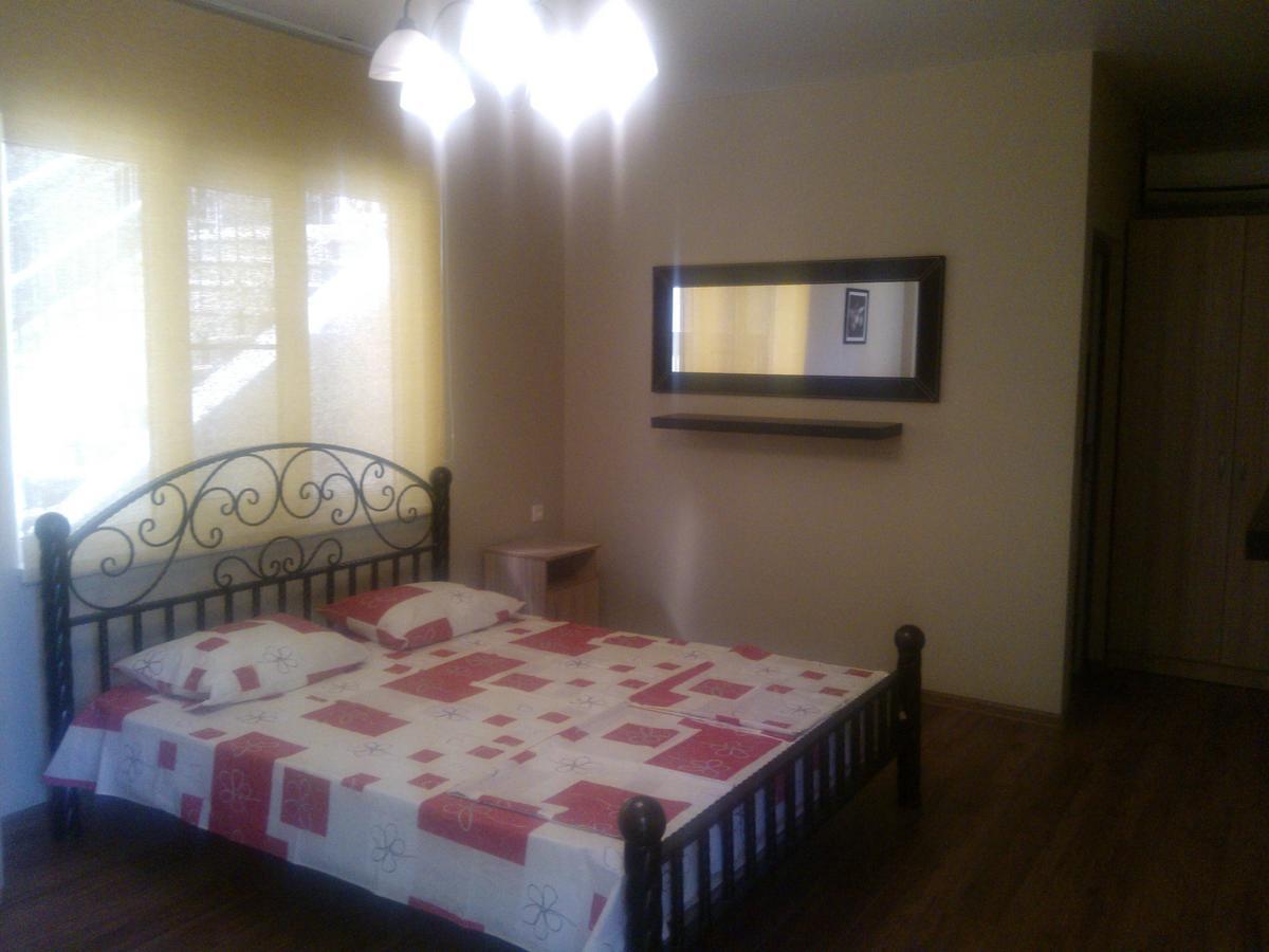 Runo Guest House Gagra Dış mekan fotoğraf